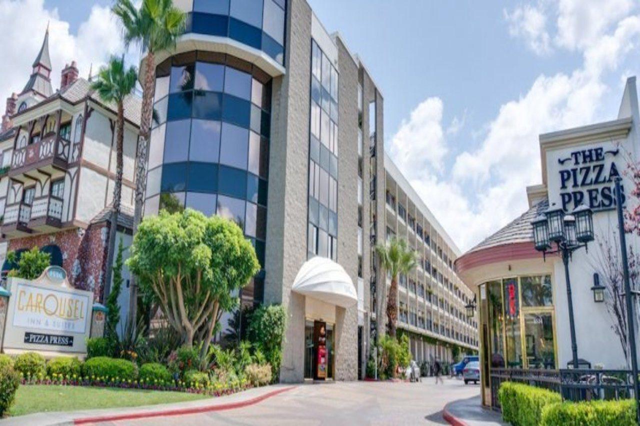 Carousel Inn And Suites Anaheim Exterior foto