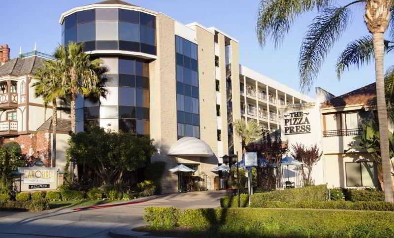 Carousel Inn And Suites Anaheim Exterior foto